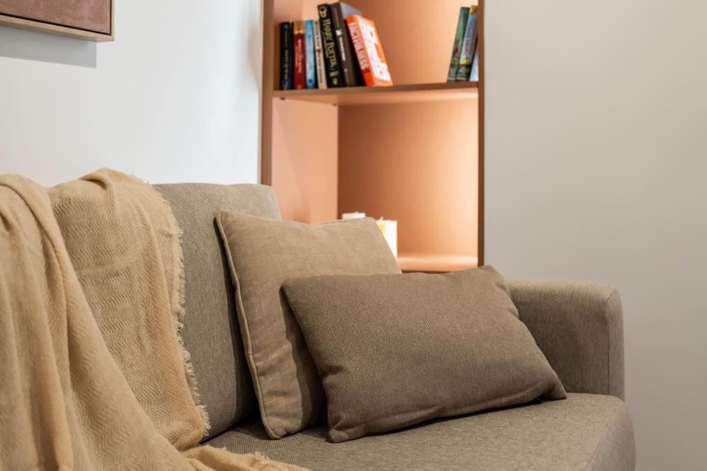 Delightful Sense 2Bd Apt In Kolonaki 7 Min To Metro Athena Bagian luar foto